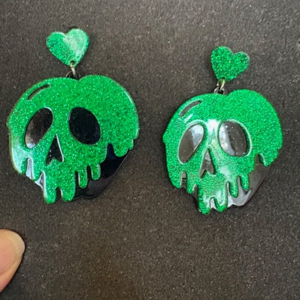 New Bold Acrylic Green and Black Glitter Goth Skull & Heart Statement Earrings